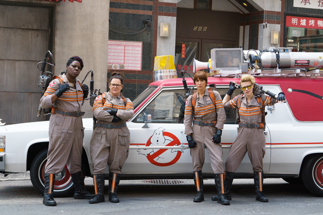 ghostbusters-female-reboot-cast-costumes